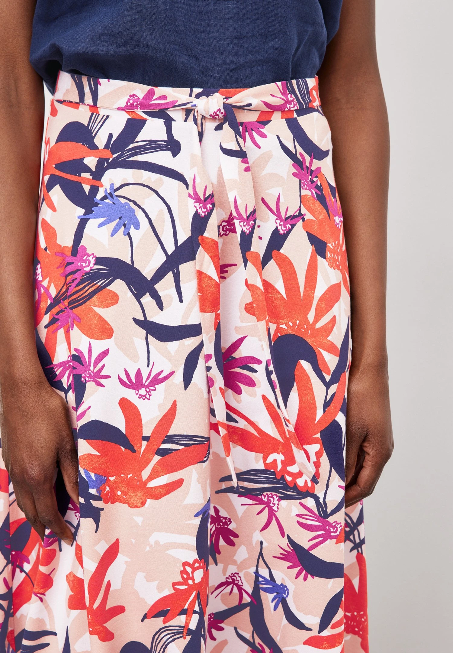 Gerry Weber Mit Bindeband - A-Lijn Rok - Ecru Weiss Rot Orange Druck 4 Gerry Weber Mit Bindeband - A-Lijn Rok - Ecru Weiss Rot Orange Druck - Afbeelding 4