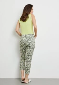Gerry Weber Gemusterte7/8 Best4Me - Broek - Grün Druck -Gerry Weber 060ea19677584b6a923b1b4fb25ba832