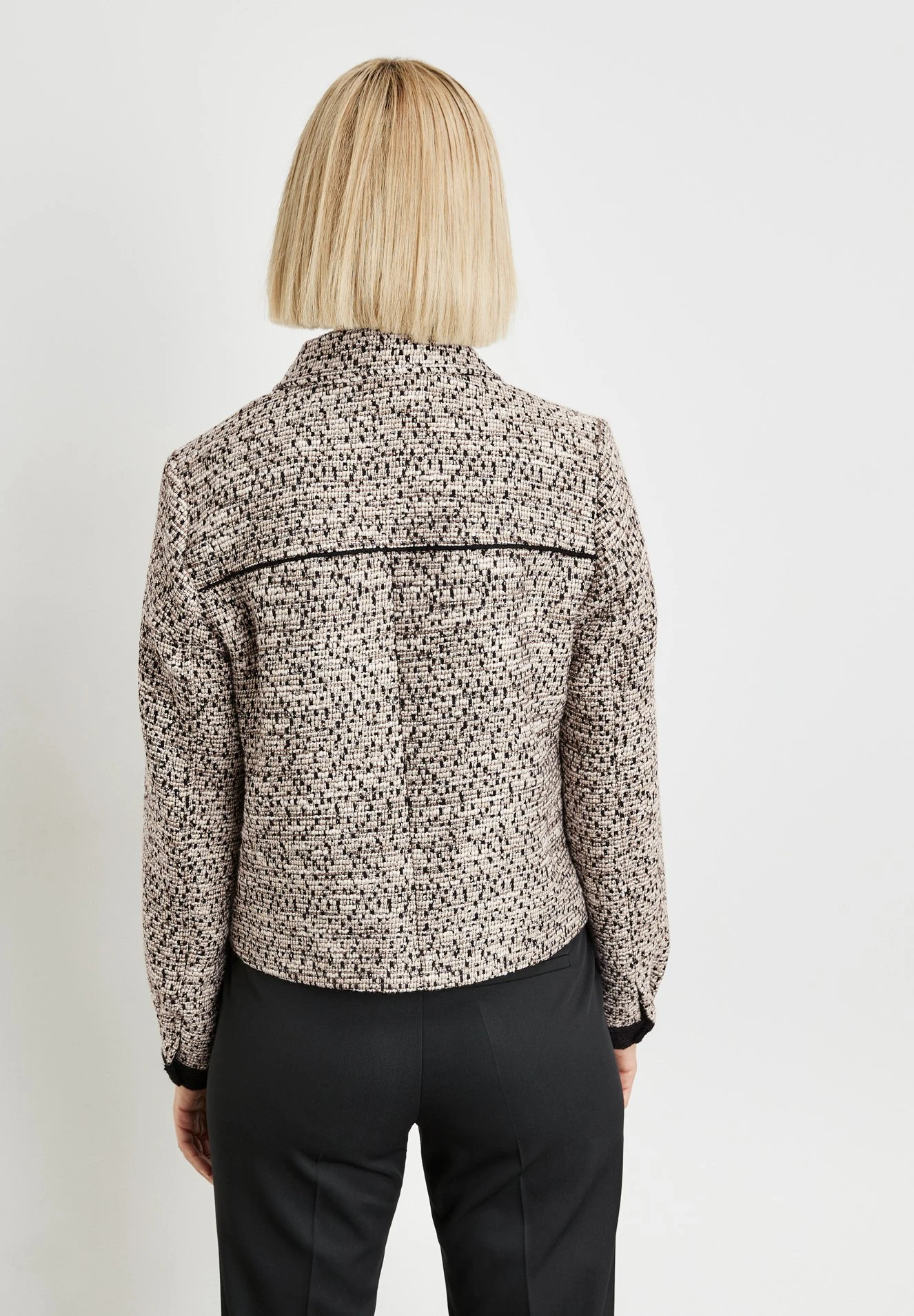 Gerry Weber Blazer - Lichte Jas - Offwhite Schwarz Gemustert 2 Gerry Weber Blazer - Lichte Jas - Offwhite Schwarz Gemustert - Afbeelding 2