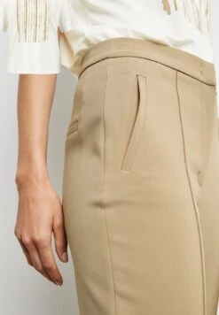 Gerry Weber Tuch Kombi Verkürzt Elegante Stretch - Broek - Sand -Gerry Weber 72bdd8099f9748b28ccd5d432031470e