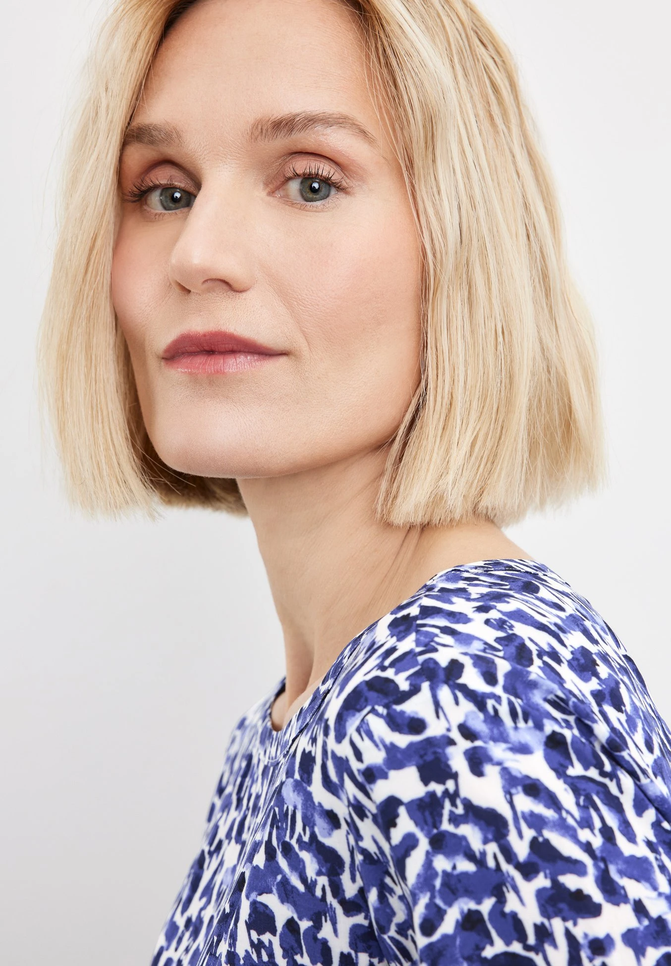 1/2 Arm - Blouse - Blau Ecru Weiss Druck 3 1/2 Arm - Blouse - Blau Ecru Weiss Druck - Afbeelding 3