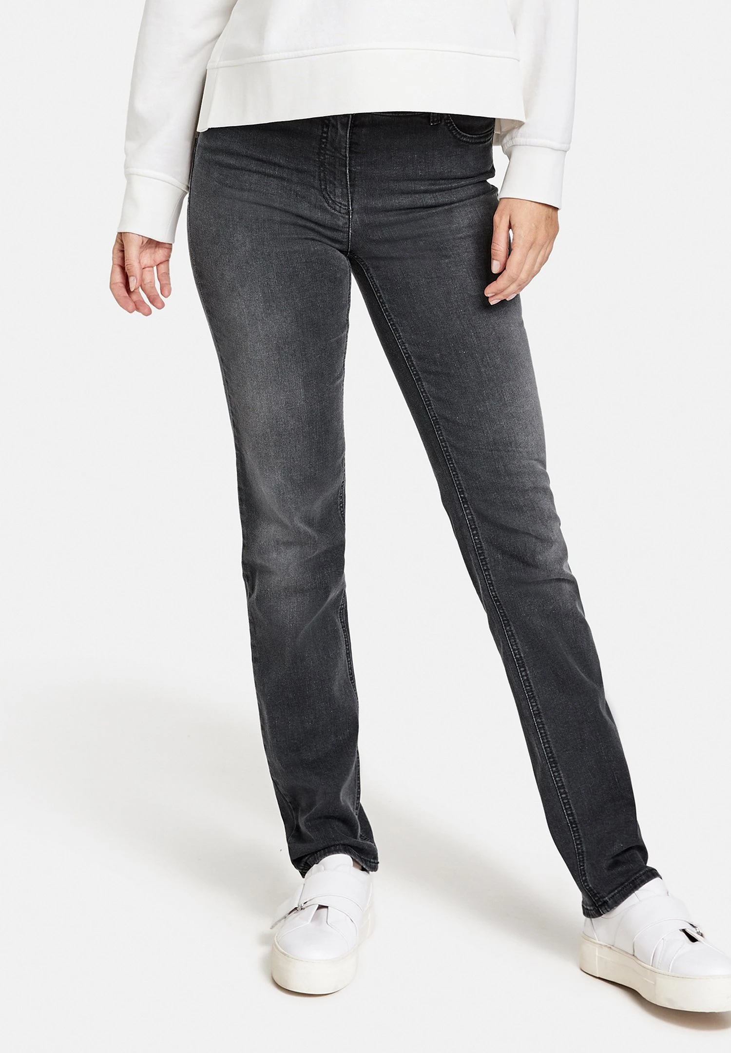 Gerry Weber 5-Pocket - Straight Leg Jeans - Grey Denim 1 Gerry Weber 5-Pocket - Straight Leg Jeans - Grey Denim