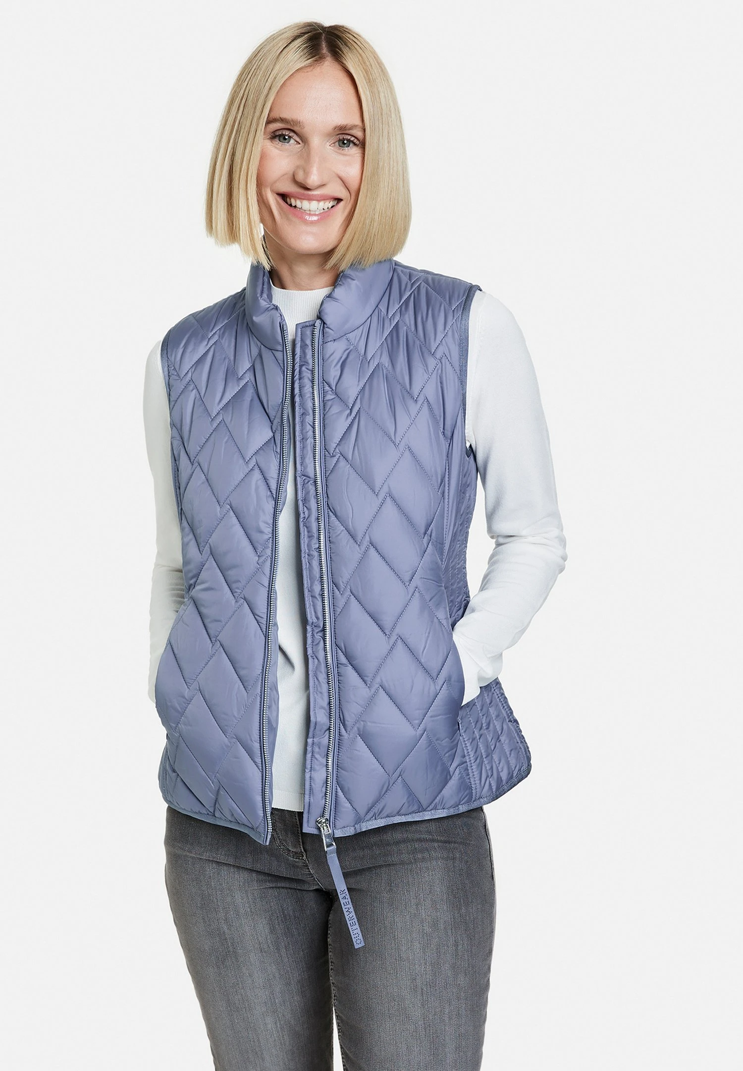 Gerry Weber Outdoor Lang Mit Leichter Taillieru - Bodywarmer - Rauchblau 4 Gerry Weber Outdoor Lang Mit Leichter Taillieru - Bodywarmer - Rauchblau - Afbeelding 4