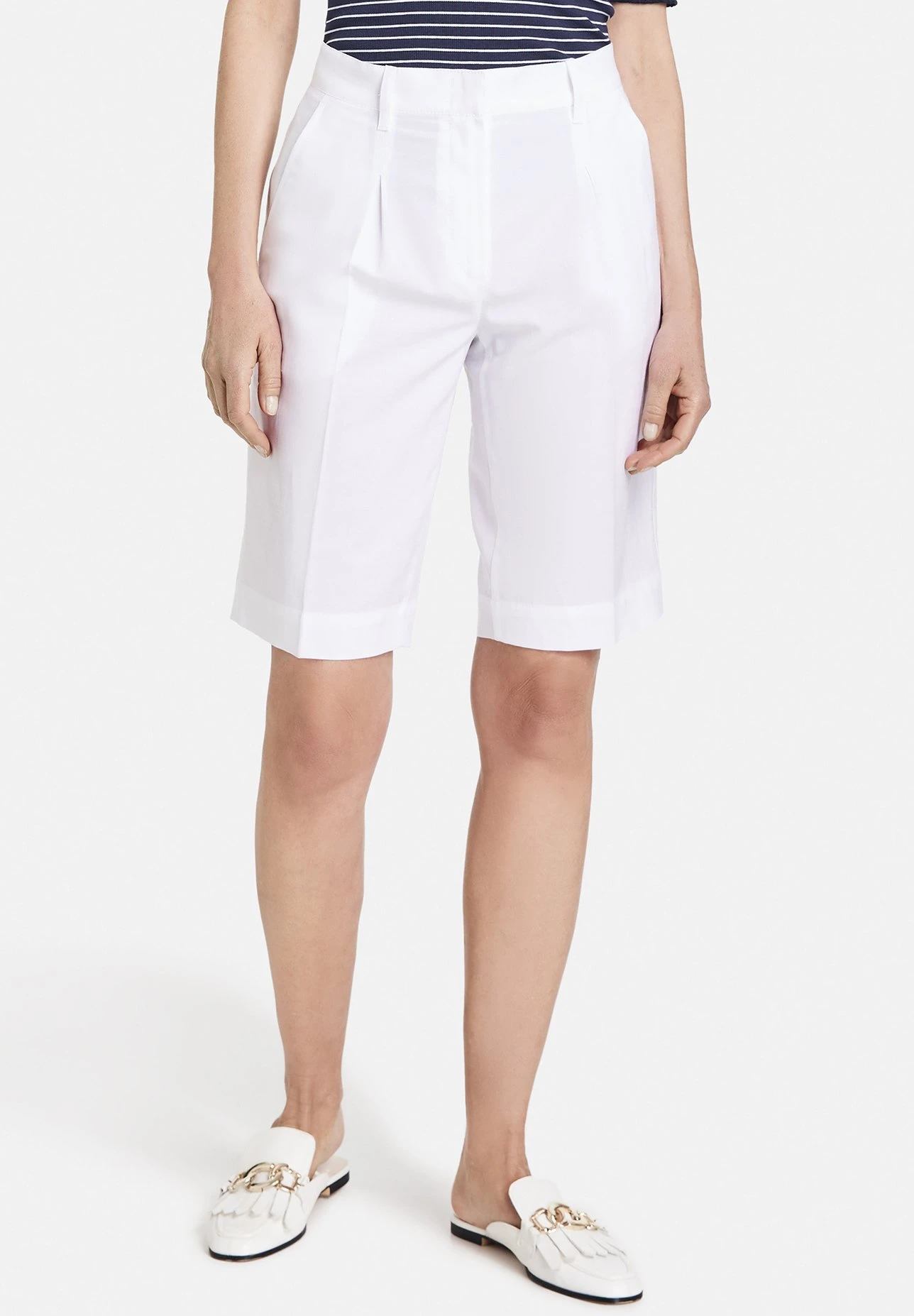 Gerry Weber Freizeit Verkürzt Bermuda Mit Kellerfalte - Shorts - Weiß/Weiß 1 Gerry Weber Freizeit Verkürzt Bermuda Mit Kellerfalte - Shorts - Weiß/Weiß