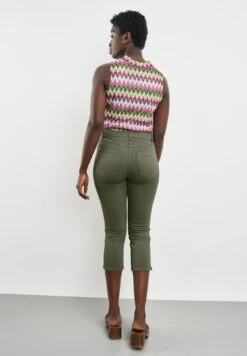 Gerry Weber Best4Me Mit Saumschlitzen 822097 - Broek - Olive 9 Gerry Weber Best4Me Mit Saumschlitzen 822097 - Broek - Olive -Gerry Weber c33f4692d61c4714a3bc0d7b4b225fa2